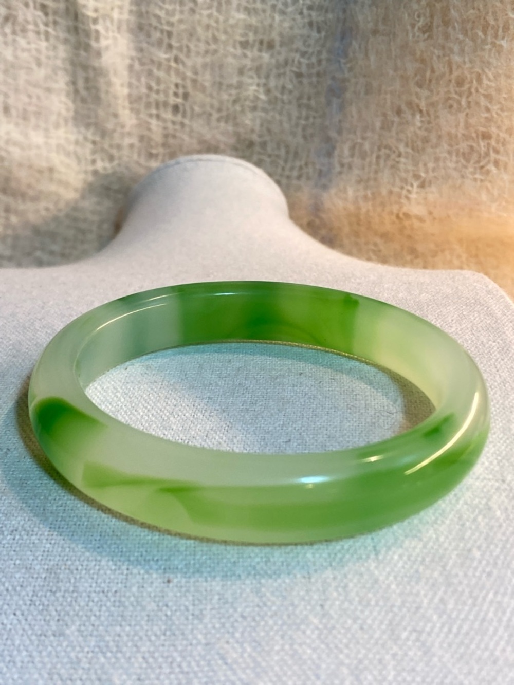 Green Jade-Style Glass Bangle Bracelet | Translucent Milky White/Emerald Swirl
